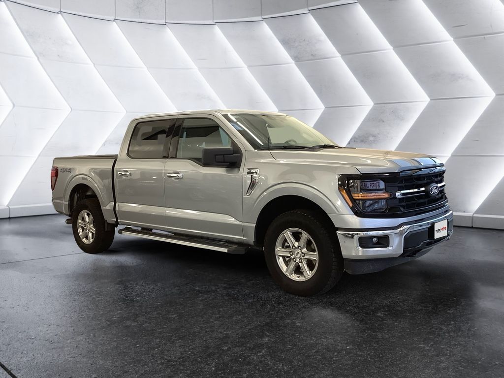 2025 Ford F-150 XLT's photo