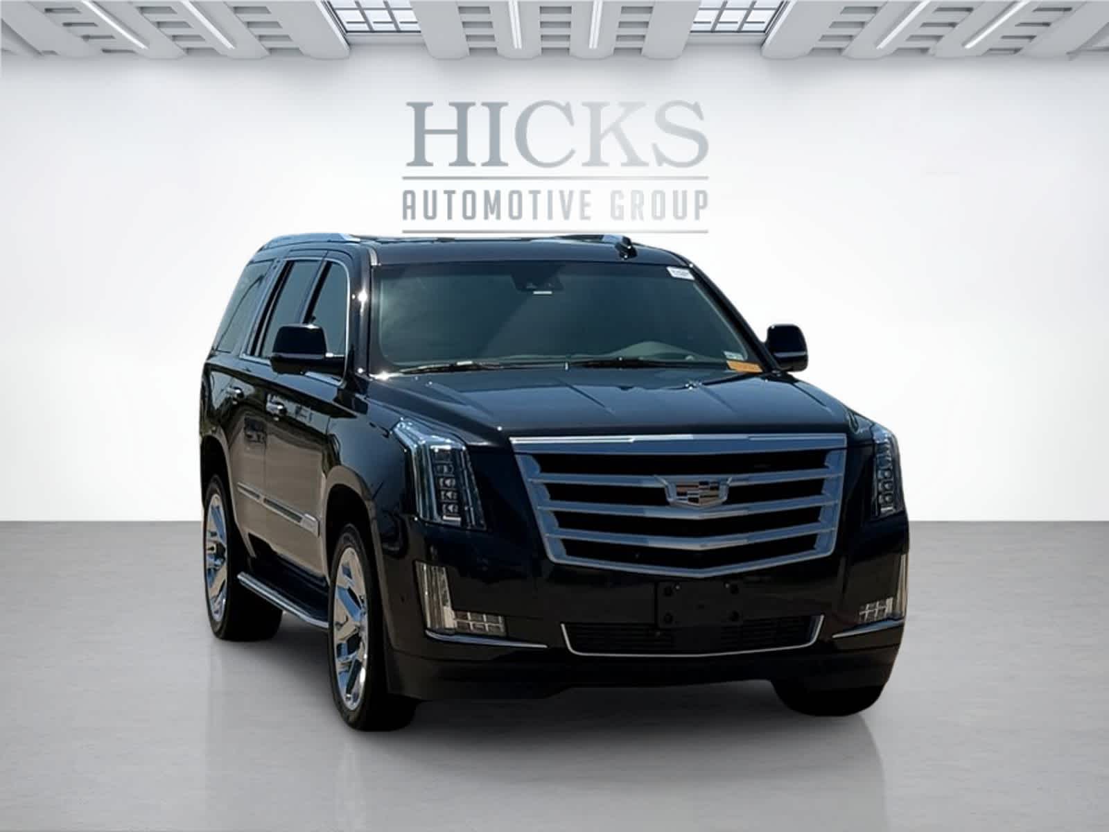 2019 Cadillac Escalade Premium Luxury photo 3