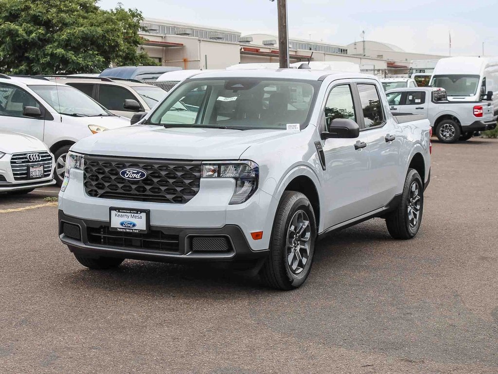 2025 Ford Maverick XLT photo 2