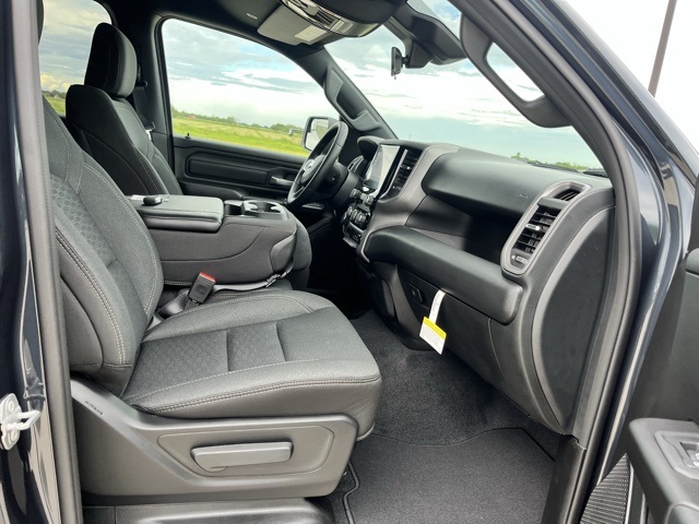 2025 Ram 1500 Tradesman photo 20