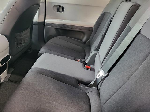 2025 Hyundai Ioniq 5 SE photo 14