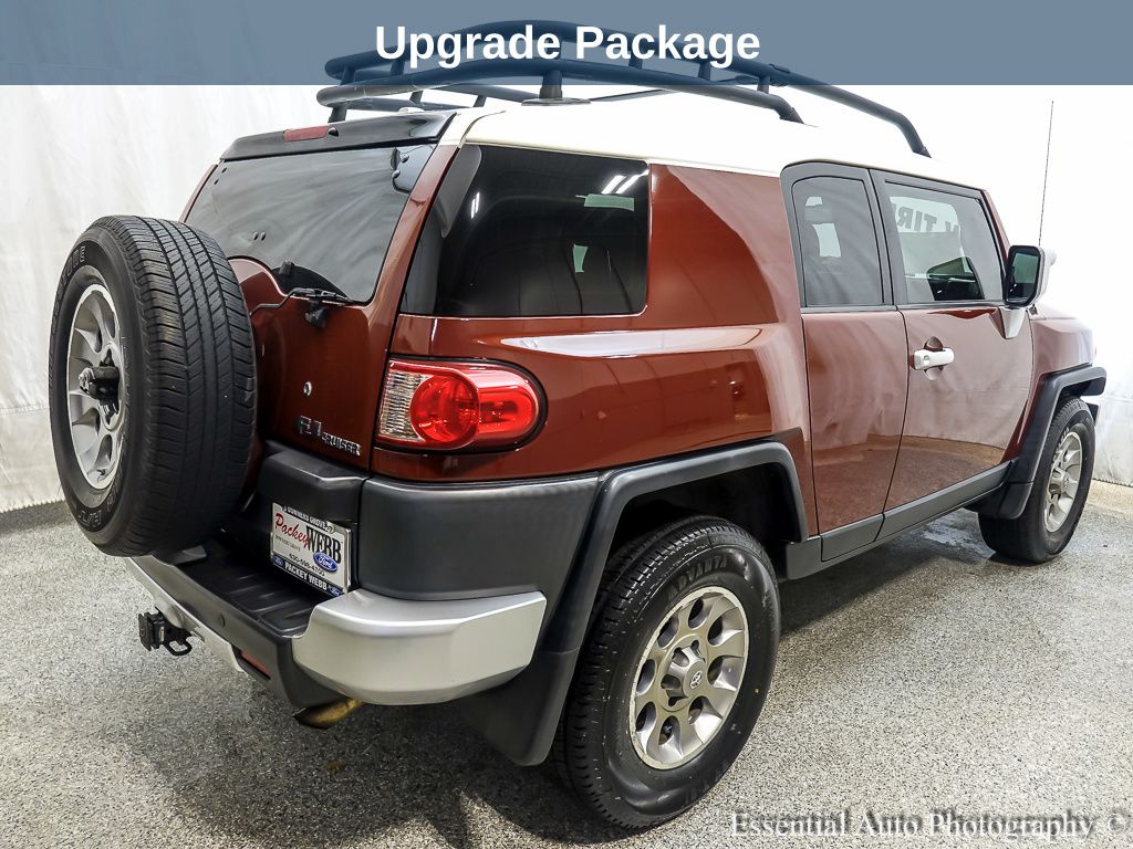 2011 TOYOTA FJ CRUISER - Image 8