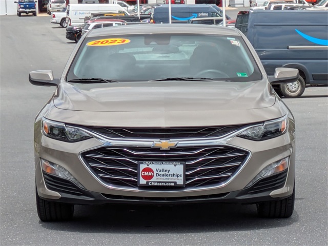 2023 Chevrolet Malibu RS photo 2