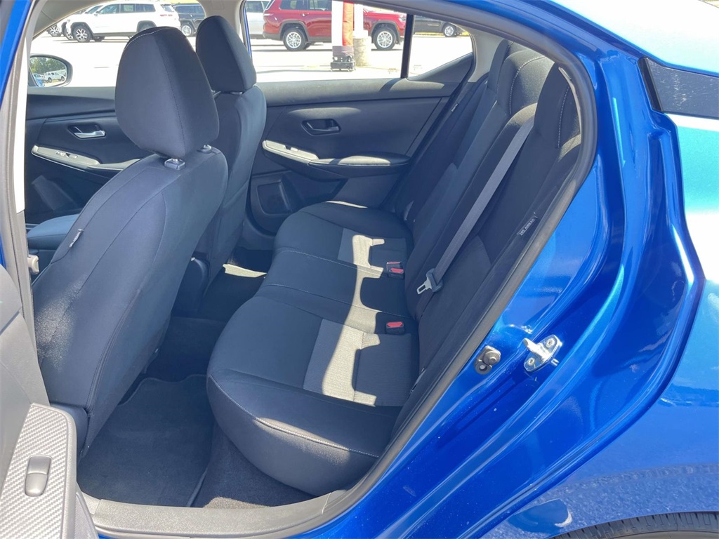 2025 Nissan Sentra SV photo 23