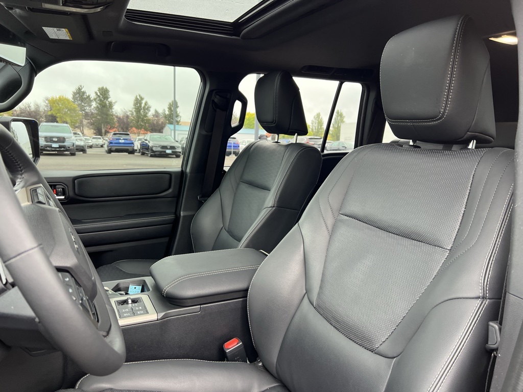 2025 Toyota Land Cruiser Base photo 11