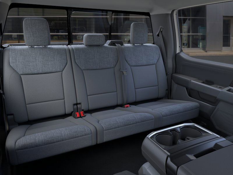 2025 Ford F-150 XLT photo 11