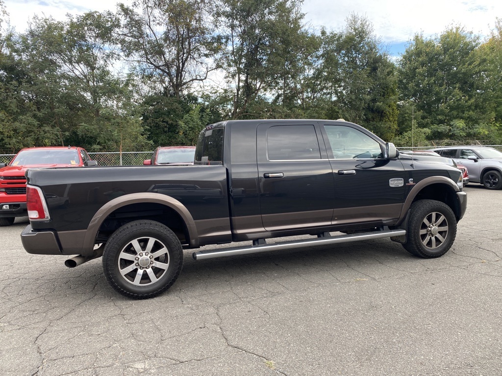 2018 Ram 3500 Laramie Longhorn photo 5