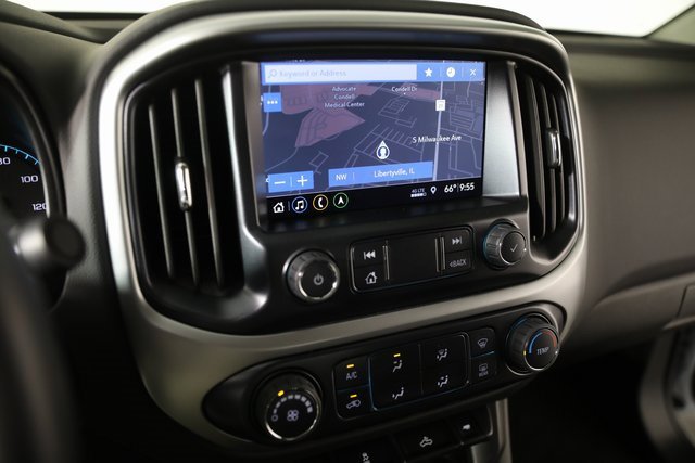 2022 Chevrolet Colorado LT photo 7