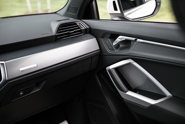 2023 Audi Q3 Premium S line photo 24