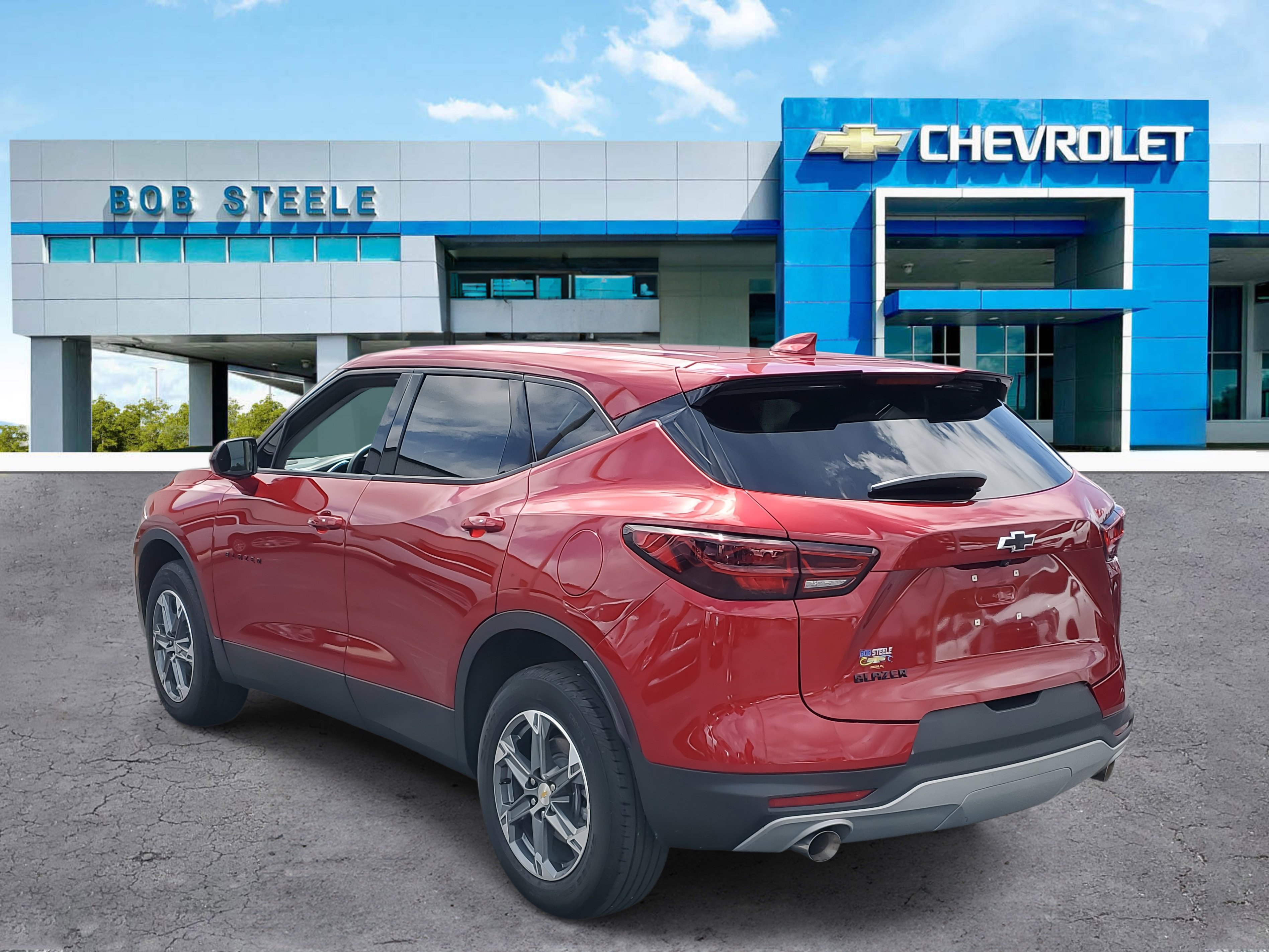 2023 Chevrolet Blazer 2LT photo 2