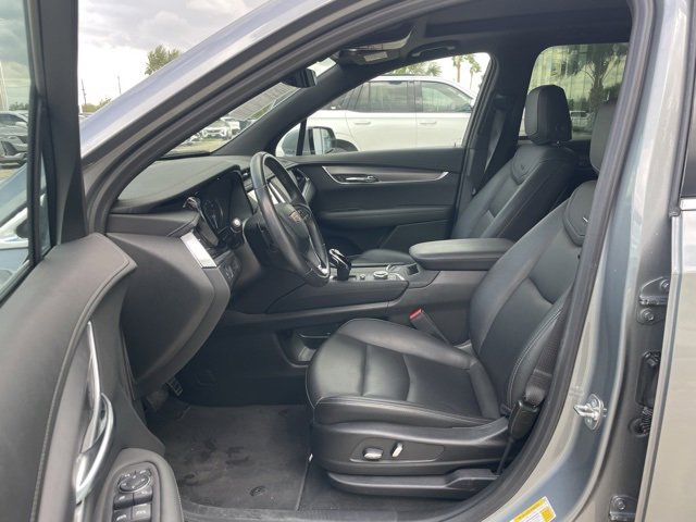2024 Cadillac XT6 Luxury photo 9