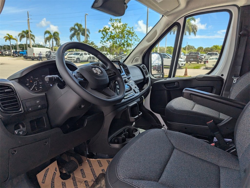 2025 Ram ProMaster 1500 photo 11