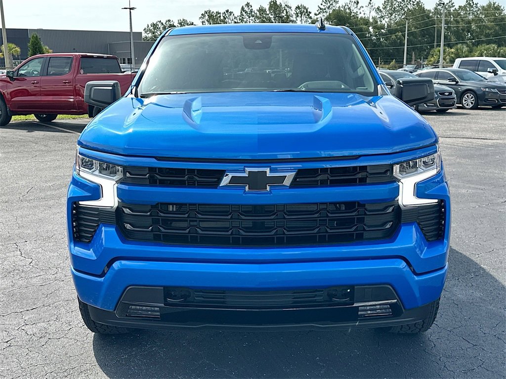 2025 Chevrolet Silverado 1500 RST photo 2