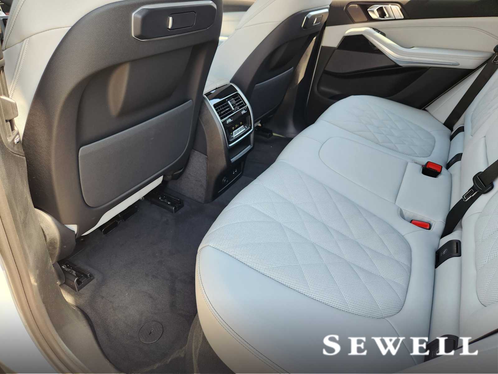 2026 Bmw X5 xDrive40i photo 3