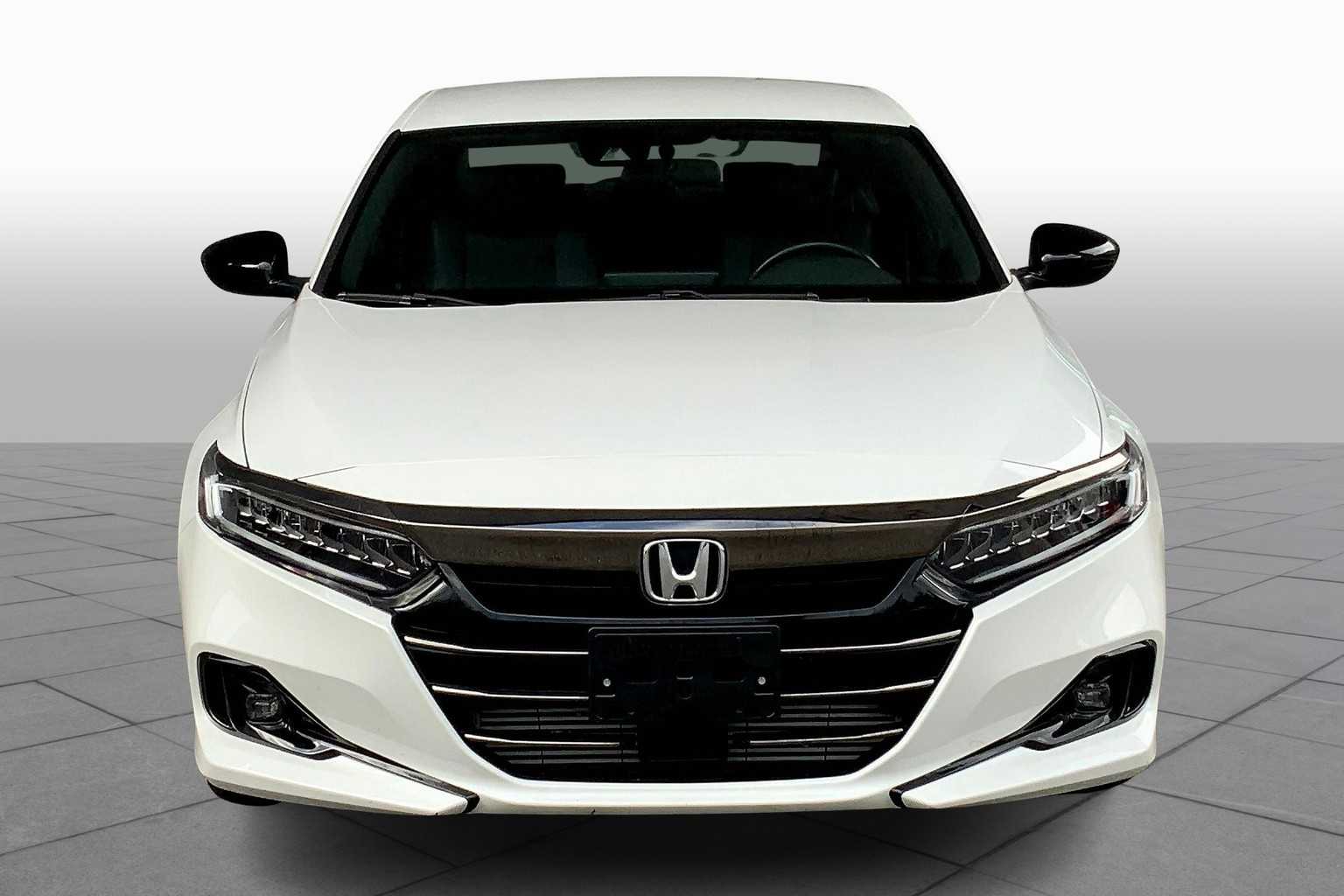 2022 Honda Accord Sport photo 3