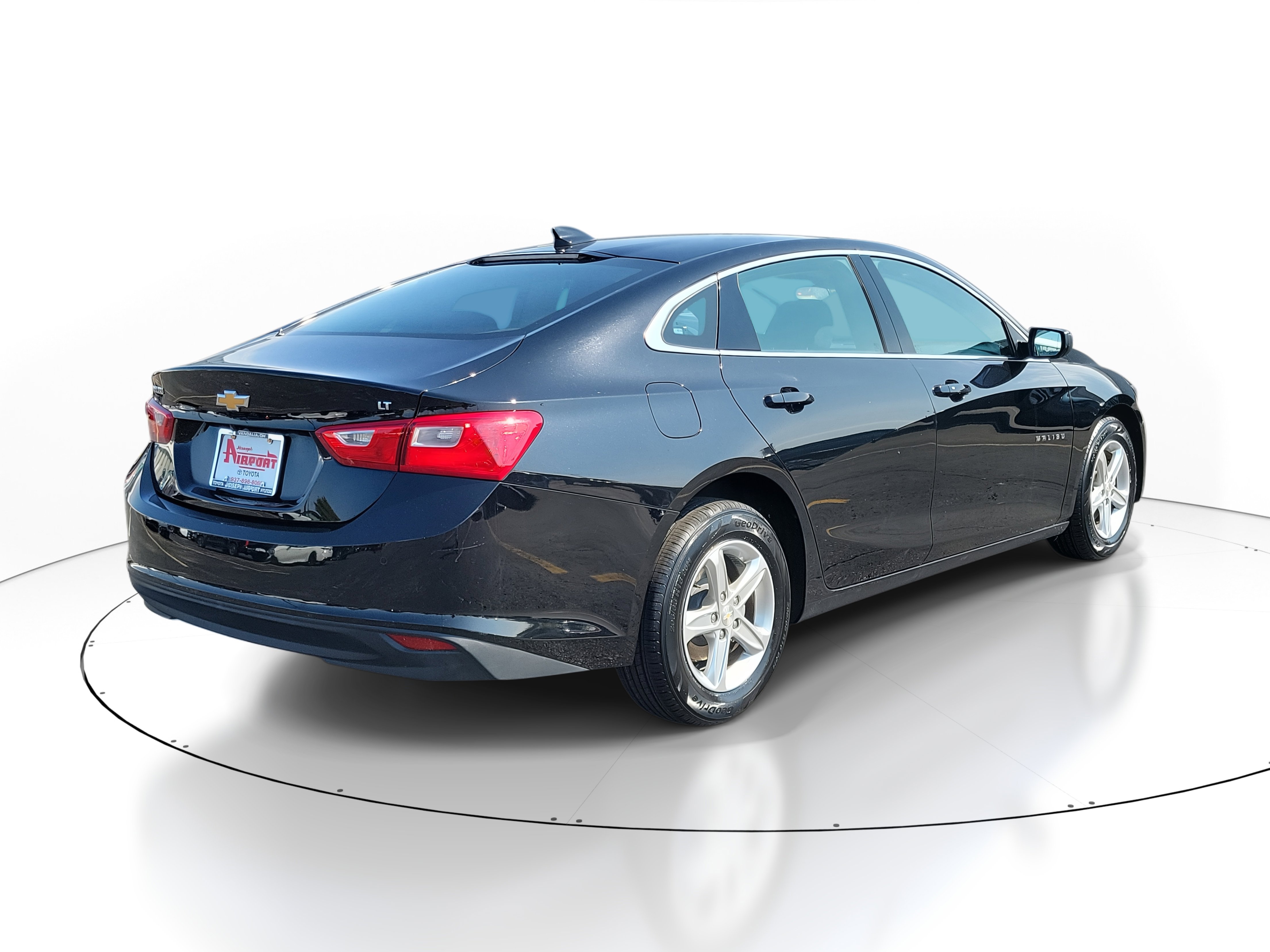 2024 Chevrolet Malibu 1LT photo 4