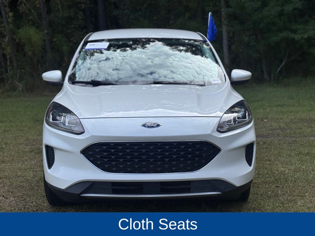 2021 Ford Escape SE photo 2