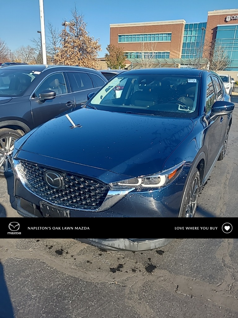 2022 Mazda CX-5 S Premium package's photo