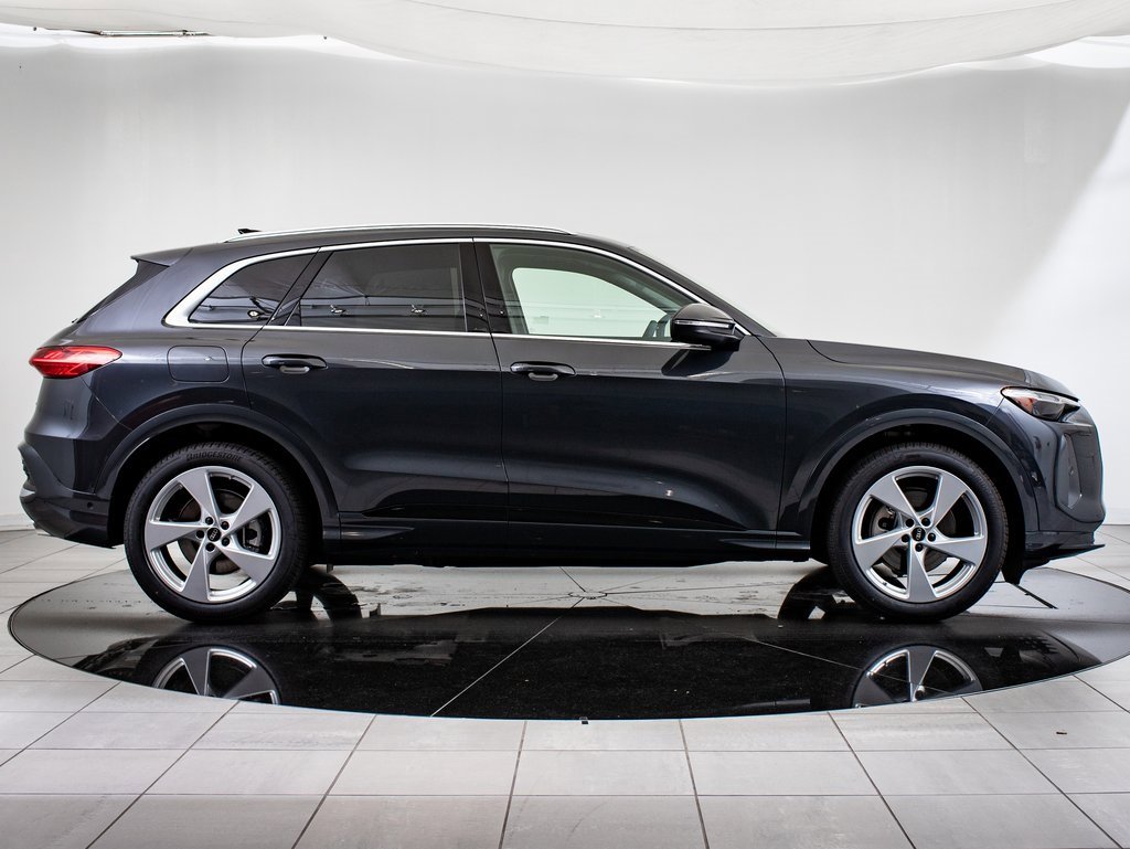2025 Audi Q5 2.0T Prestige photo 11