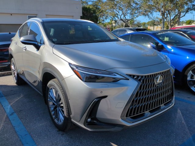 2026 Lexus NX Hybrid 350h's photo