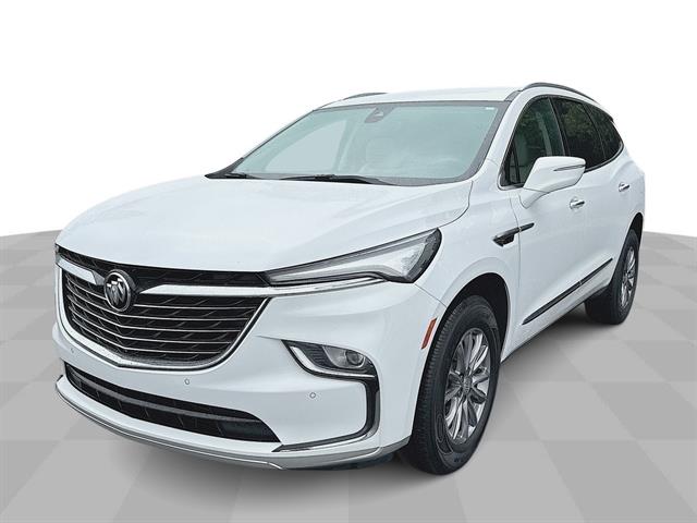 2022 Buick Enclave Essence's photo