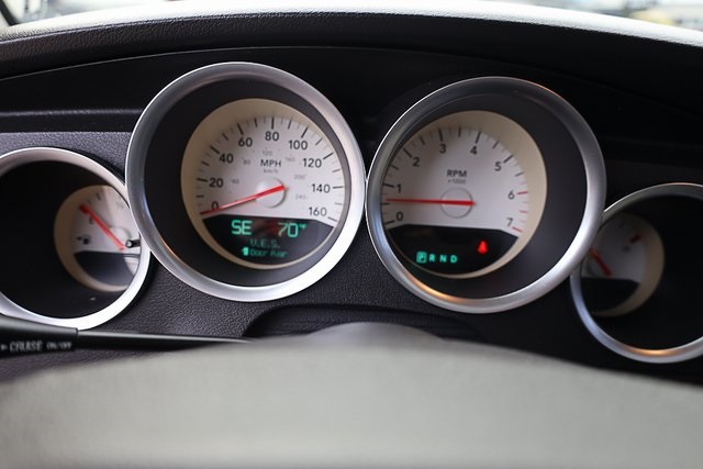 2006 Dodge Charger R/T photo 35