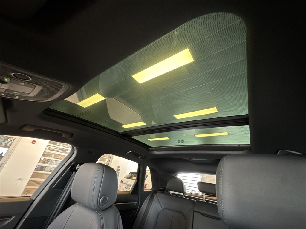 2025 Audi Q3 Premium S line photo 20