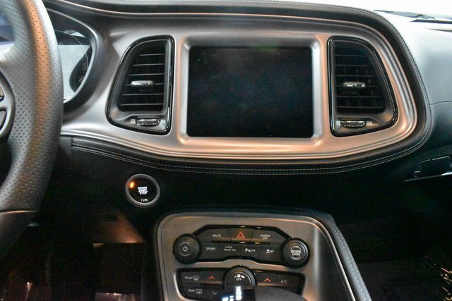 2023 Dodge Challenger R/T photo 18