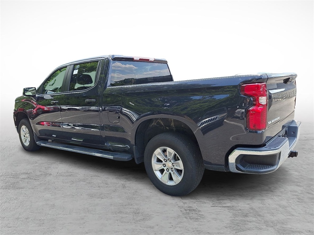 2024 Chevrolet Silverado 1500 LT photo 4