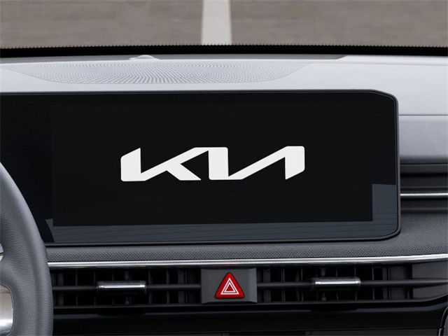 2025 Kia K5 LXS photo 18