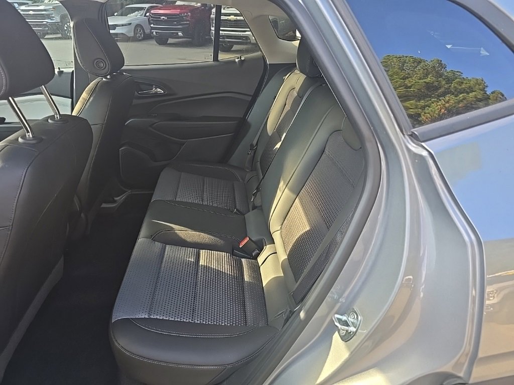 2024 Chevrolet Trax LT photo 20