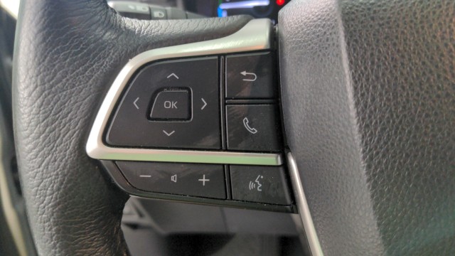 Used 2024 SILVER Toyota XLE image 13