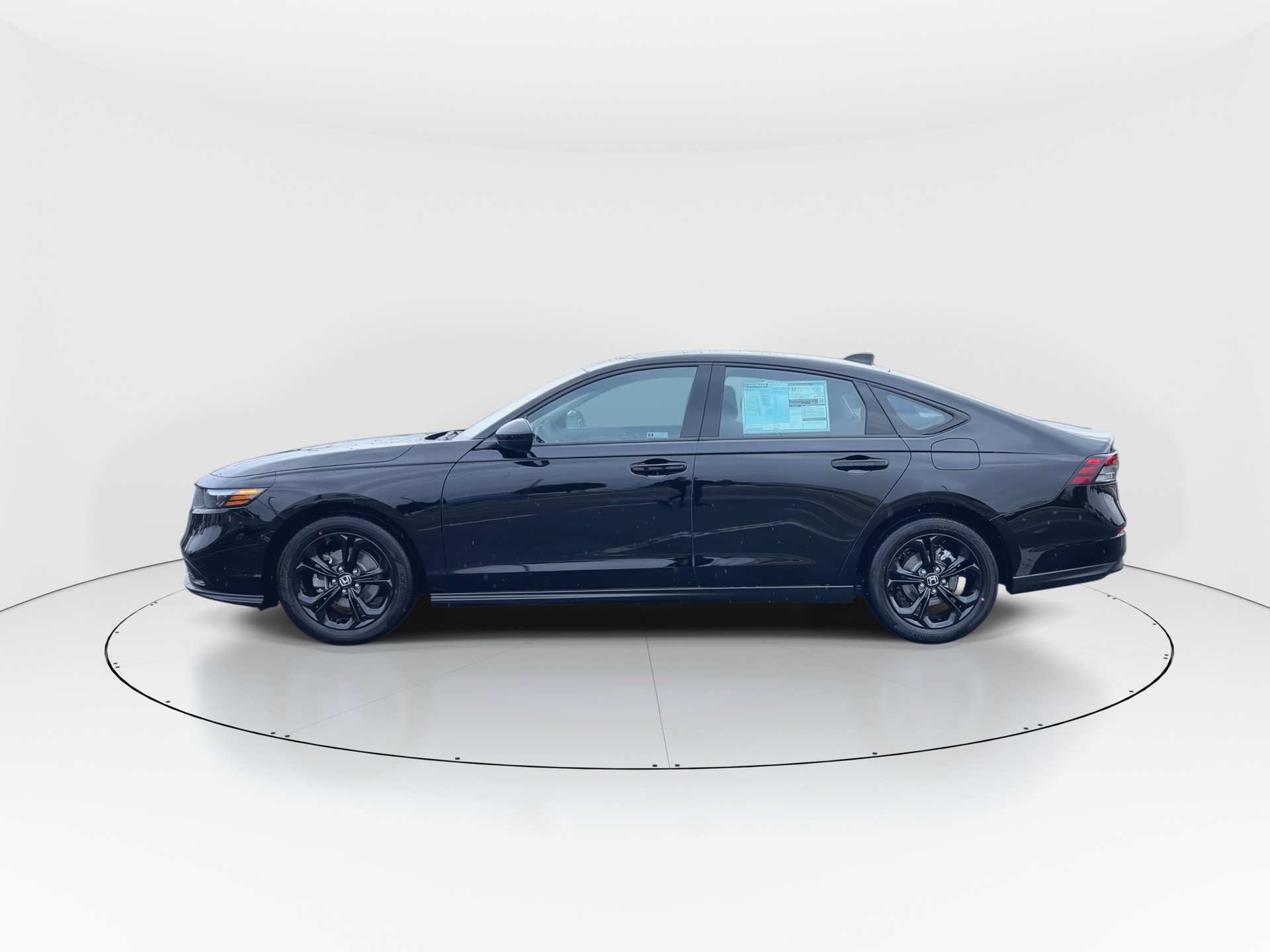 2025 Honda Accord 1.5T SE photo 4