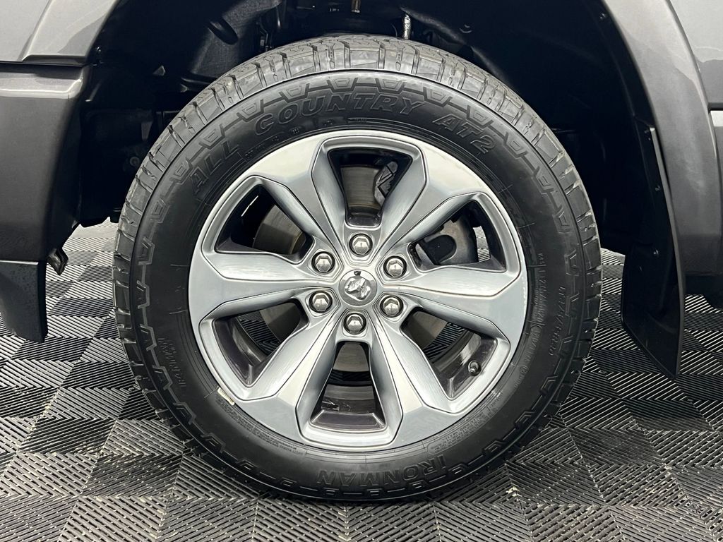 2020 Ram 1500 Limited photo 10