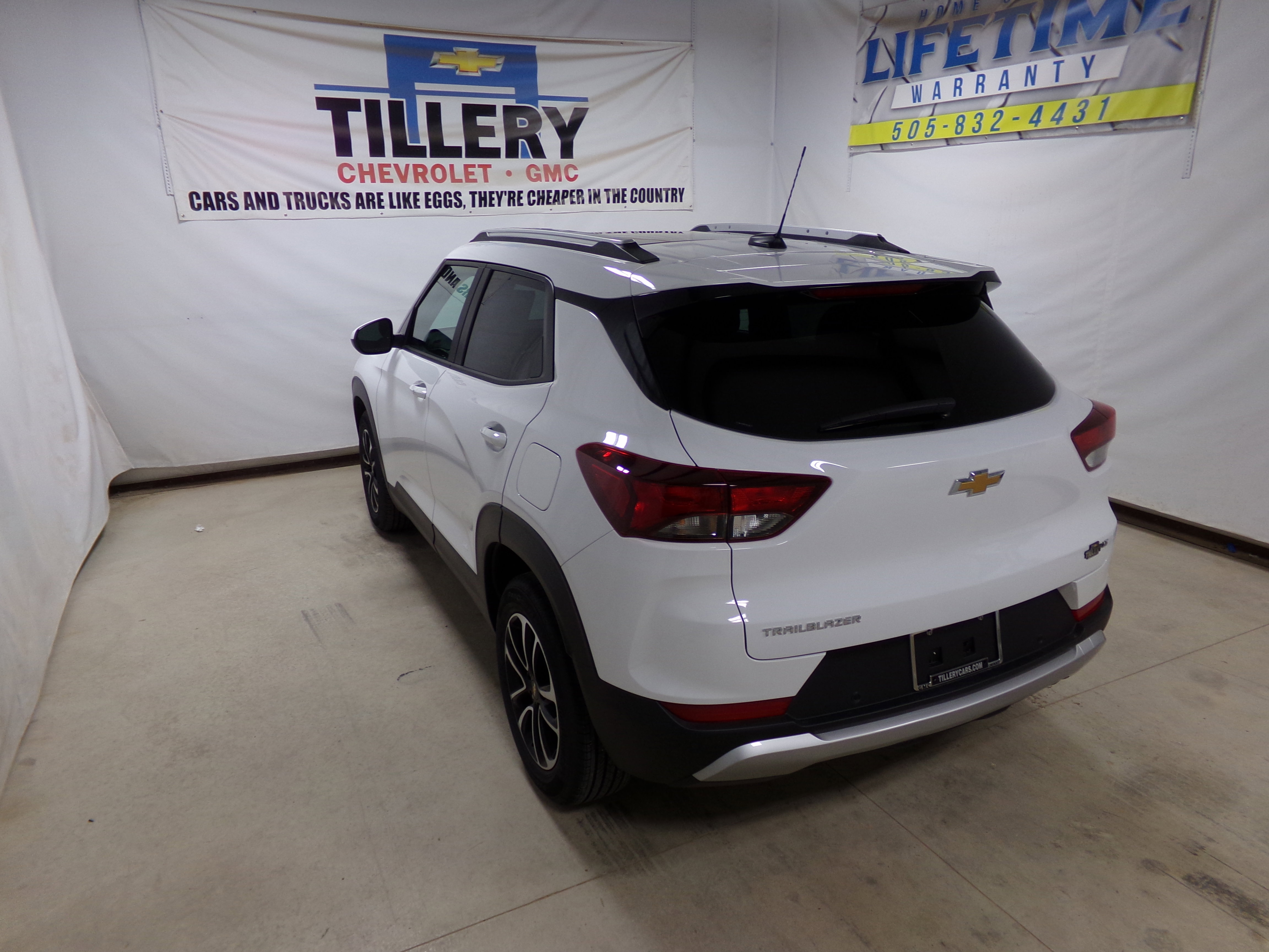 2026 Chevrolet Trailblazer LT photo 3