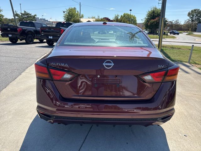 2023 Nissan Altima 2.5 SV photo 6