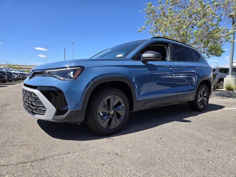 2025 Volkswagen Taos S photo 2