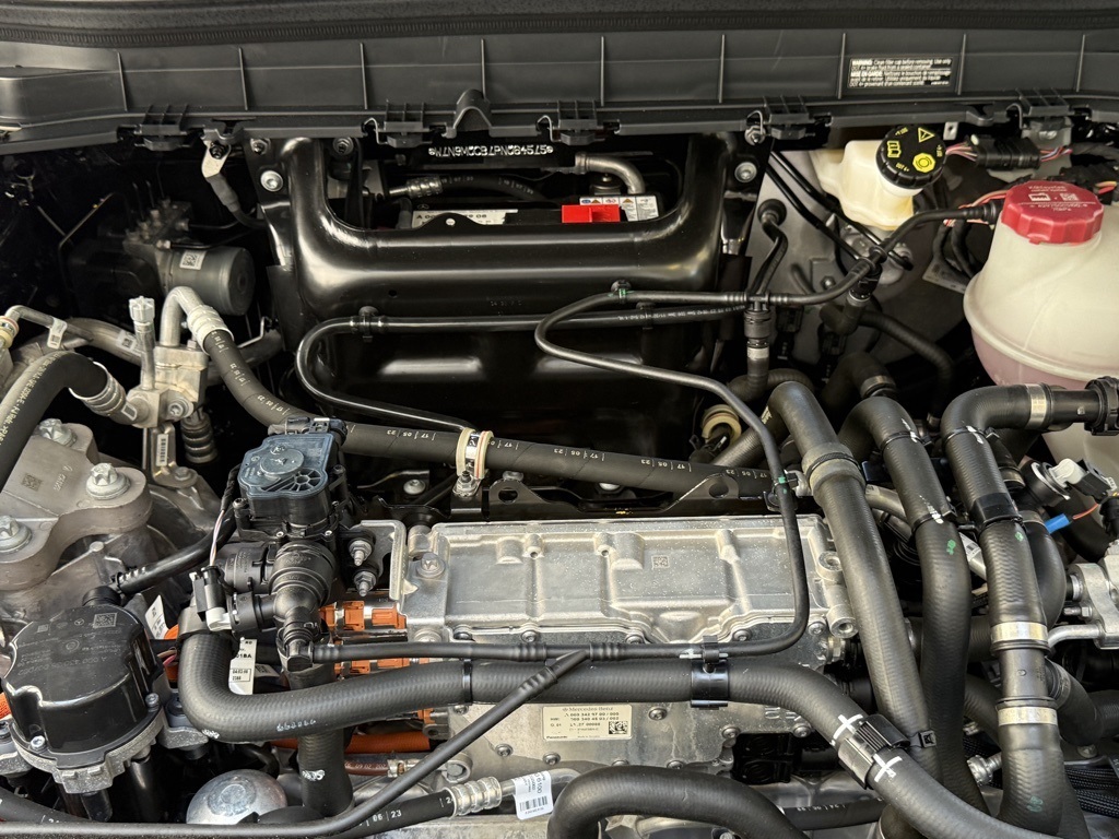 2023 Mercedes Benz EQB photo 28