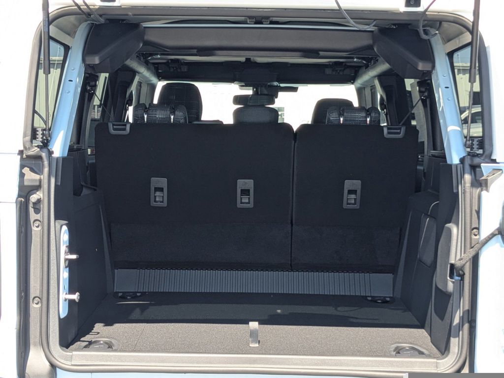 2025 Ford Bronco Heritage First Edition photo 12