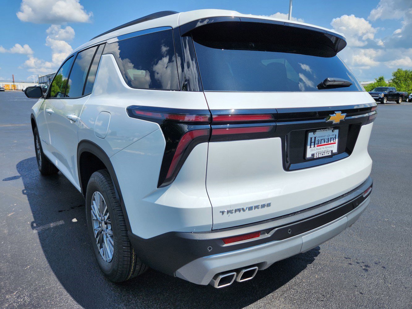 2025 Chevrolet Traverse photo 27