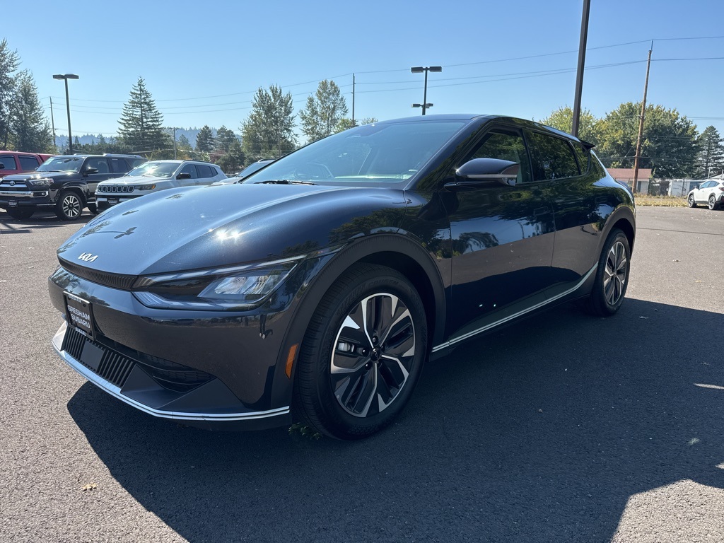 2024 Kia EV6 Light photo 3