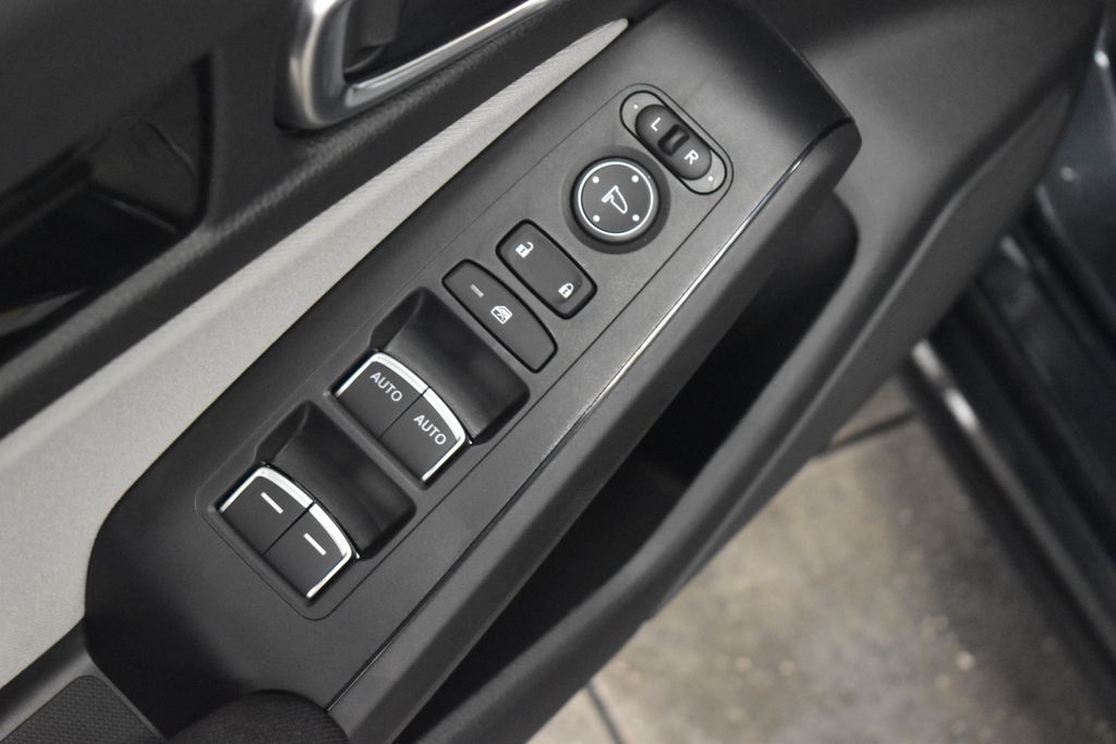 2026 Honda Civic Hybrid Sport photo 9