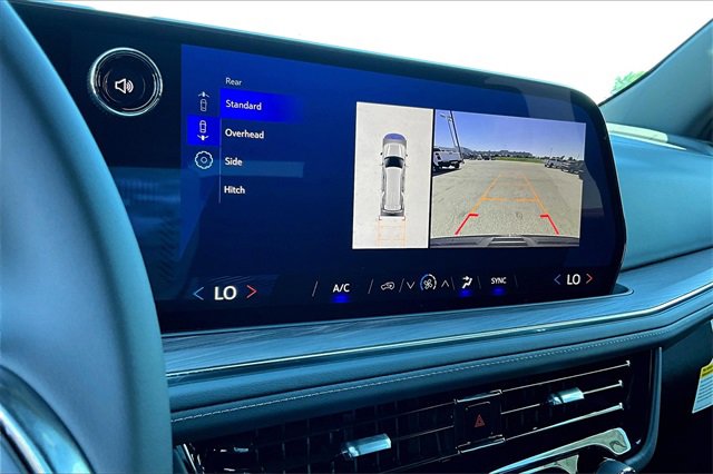 2025 Chevrolet Tahoe LS photo 15