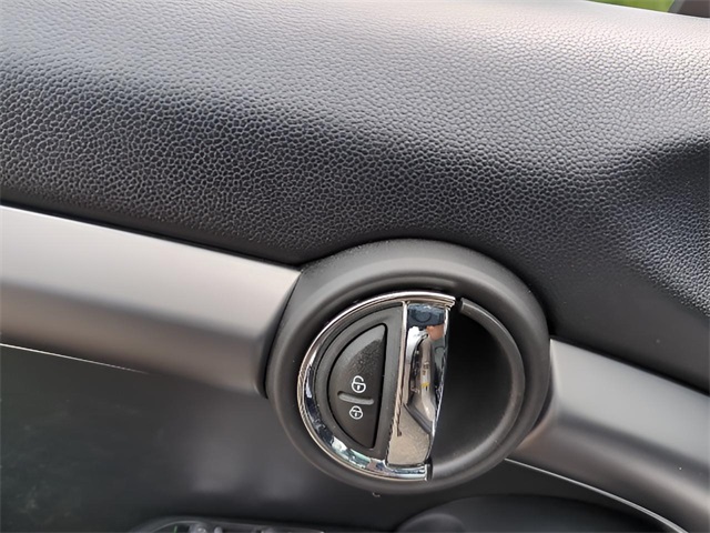 2024 Mini Cooper Hardtop S photo 15