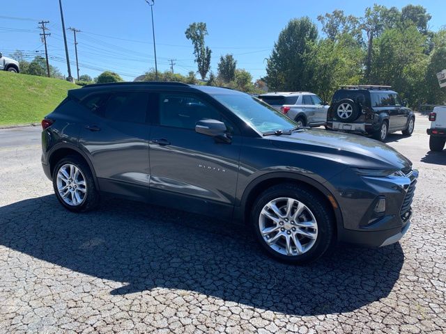 2022 Chevrolet Blazer 3LT photo 2