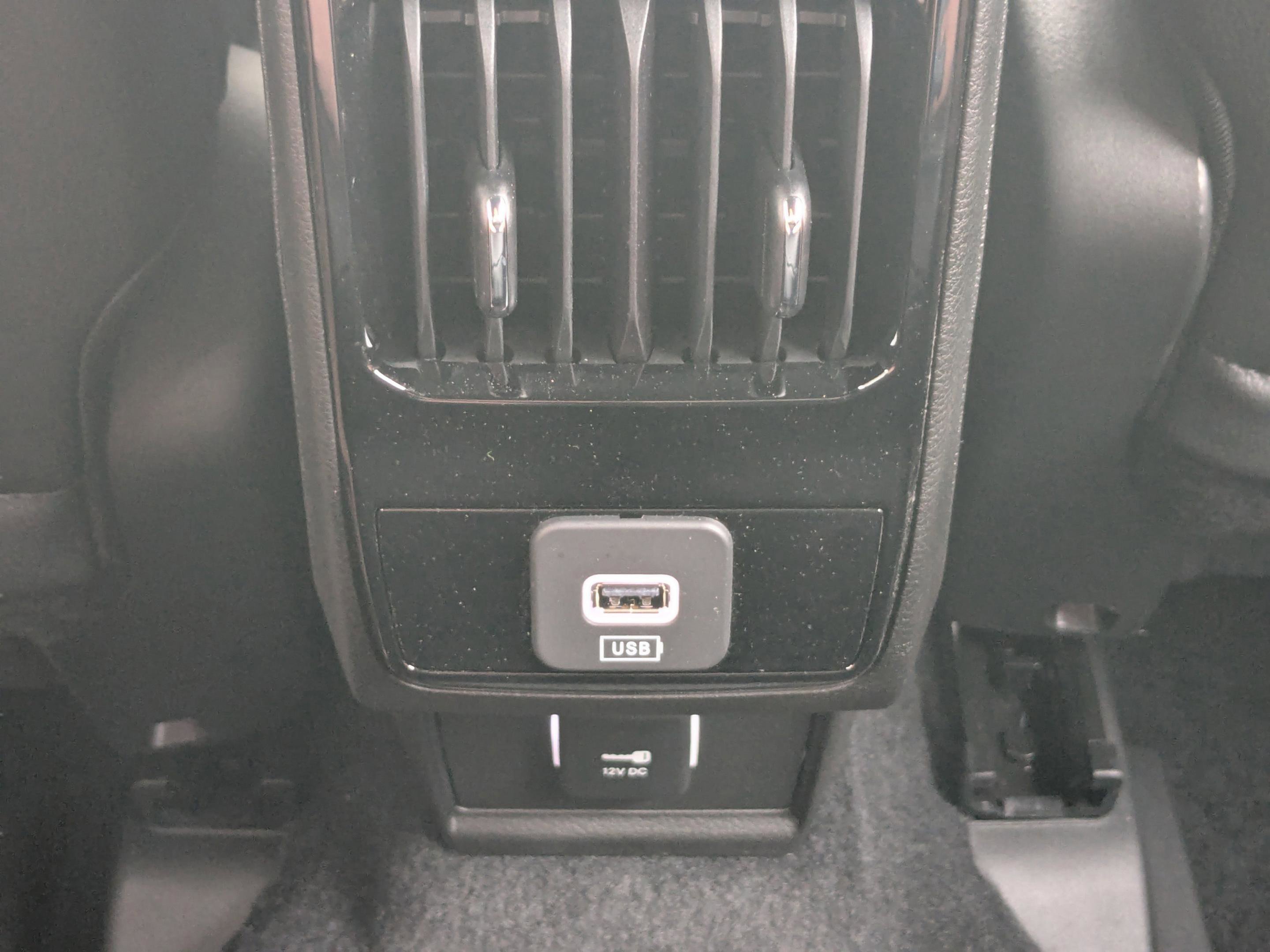 2025 Jeep Compass Latitude photo 14