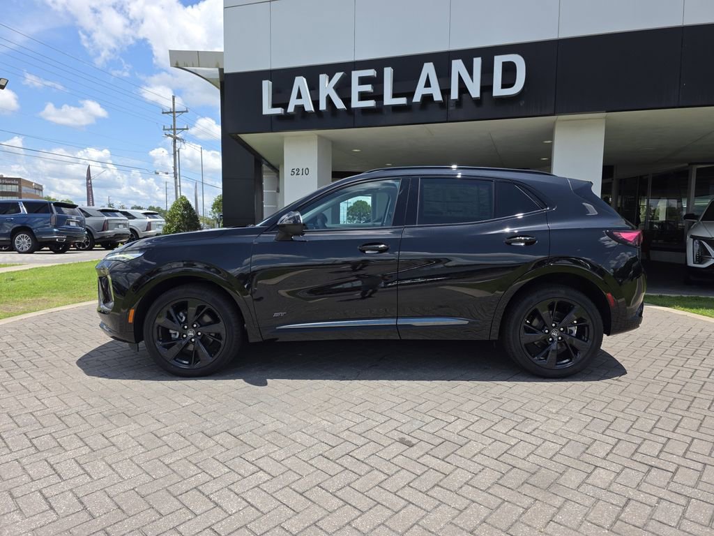 2025 Buick Envision Sport Touring photo 3