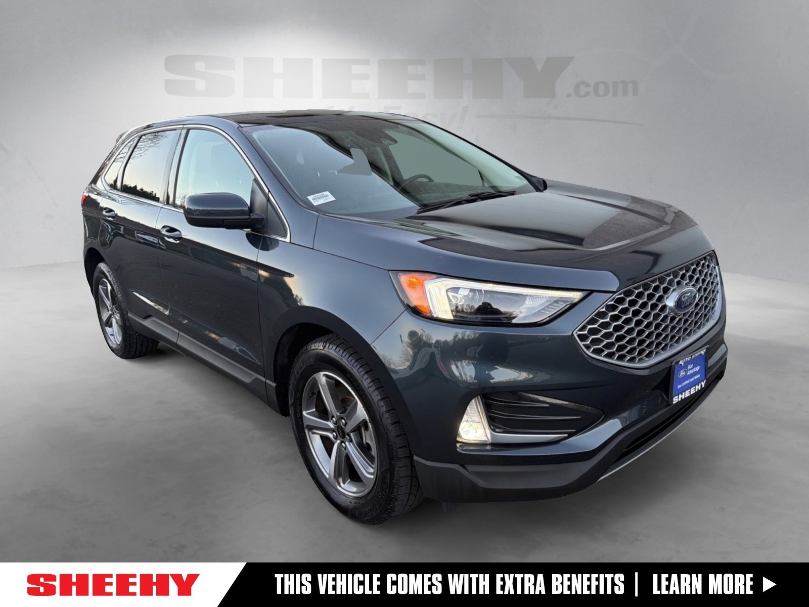2023 Ford Edge SEL's photo