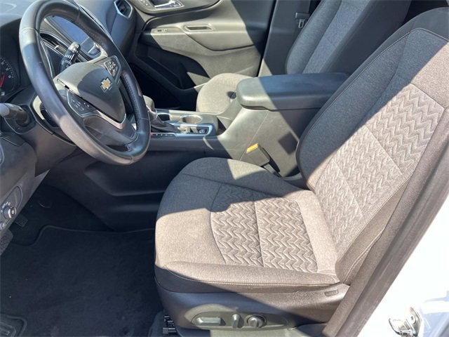2022 Chevrolet Equinox LT photo 11