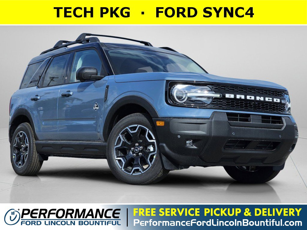 2025 Ford Bronco Sport Outer Banks's photo